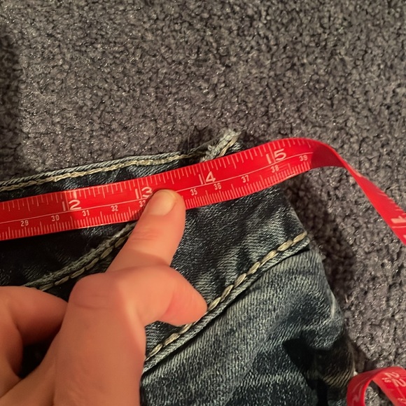 Maurice’s Jeans - Used - 1/2 but could fit a 3/4 - Picture 4 of 4